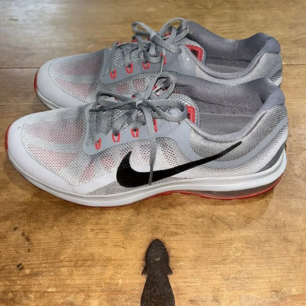 Men's Nike AIR MAX DYNASTY 2 Running Shoes WOLF GREY/BLACK 852430-013 Size 10